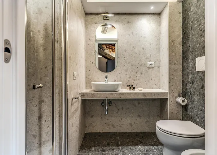 Appartamento Palazzo Ottavia - La Maison D'art Collection